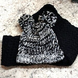 Handmade Crochet Hat & Scarf Set..Infant/ Toddler